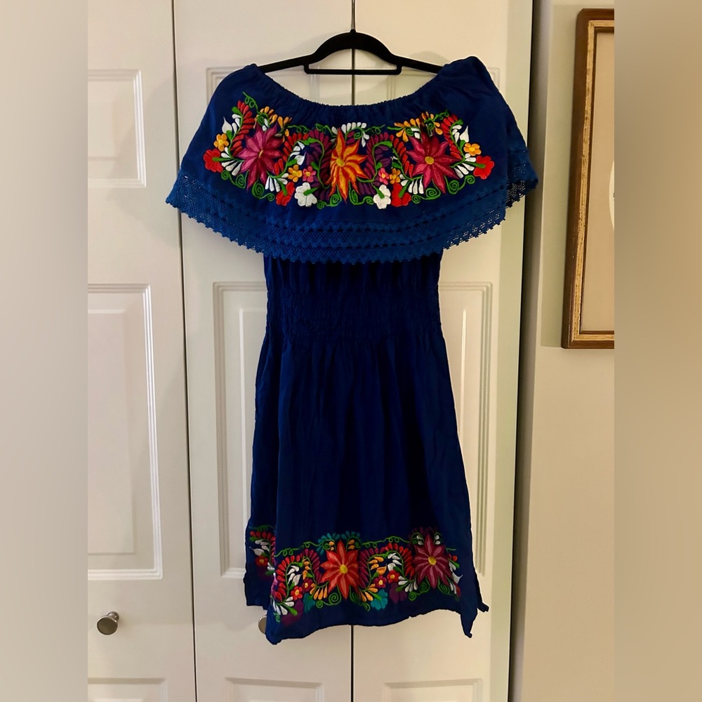 Girl’s Blue Sz XL Traditional Mexican Inspired Dress W/ Floral & Smocking Detail